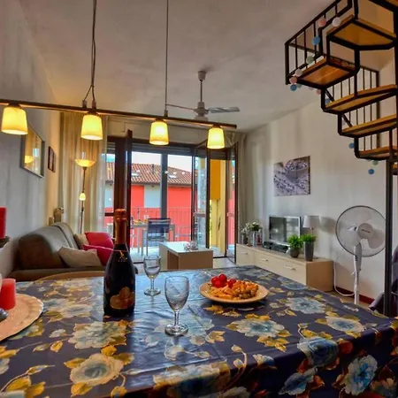 Apartment Mit Seeblick, Strandnaehe Und Tiefgaragen Stellplatz Acquaseria